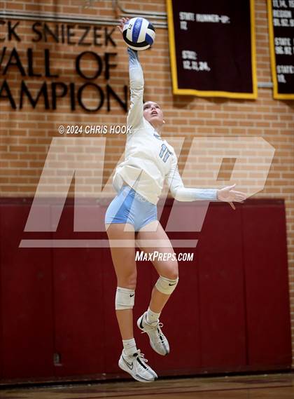 Thumbnail 3 in Mica Mountain @ Salpointe Catholic photogallery.