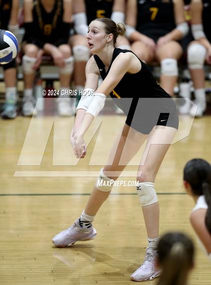 Thumbnail 2 in Mica Mountain @ Salpointe Catholic photogallery.