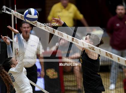 Thumbnail 2 in Mica Mountain @ Salpointe Catholic photogallery.