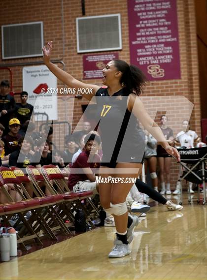 Thumbnail 3 in Mica Mountain @ Salpointe Catholic photogallery.