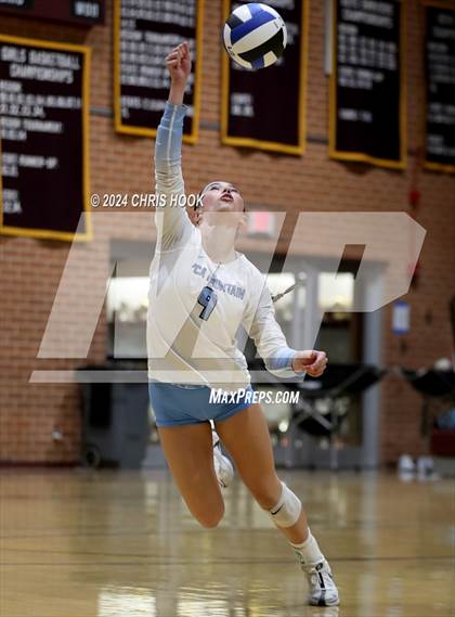 Thumbnail 3 in Mica Mountain @ Salpointe Catholic photogallery.