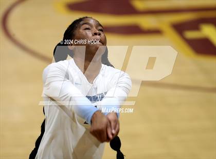 Thumbnail 1 in Mica Mountain @ Salpointe Catholic photogallery.