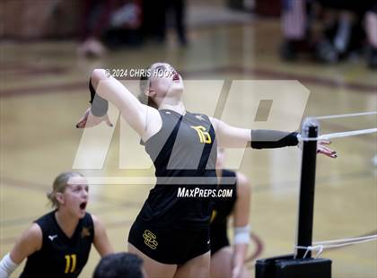 Thumbnail 1 in Mica Mountain @ Salpointe Catholic photogallery.