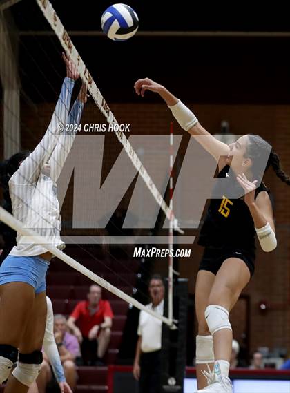 Thumbnail 3 in Mica Mountain @ Salpointe Catholic photogallery.