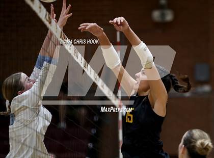 Thumbnail 2 in Mica Mountain @ Salpointe Catholic photogallery.
