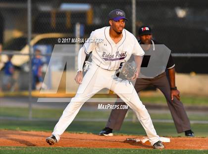 Thumbnail 2 in Cypress Ranch vs Ridge Point (UIL D3 Quarterfinal) photogallery.