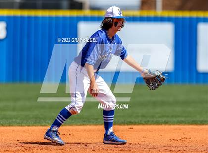 Thumbnail 2 in Putnam City North @ Deer Creek photogallery.