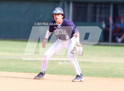Thumbnail 1 in Central Catholic @ Antonian Prep photogallery.