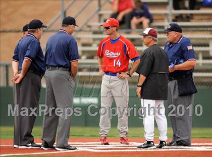 Thumbnail 1 in Midway vs Whitehouse (Texas 4A Region II Playoffs) photogallery.