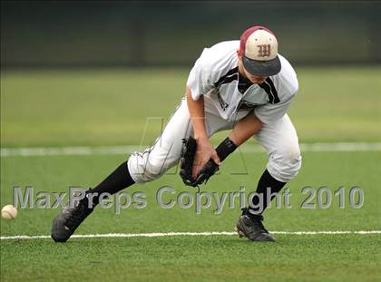 Thumbnail 1 in Midway vs Whitehouse (Texas 4A Region II Playoffs) photogallery.