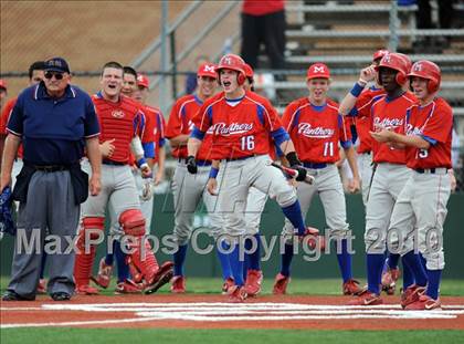 Thumbnail 1 in Midway vs Whitehouse (Texas 4A Region II Playoffs) photogallery.