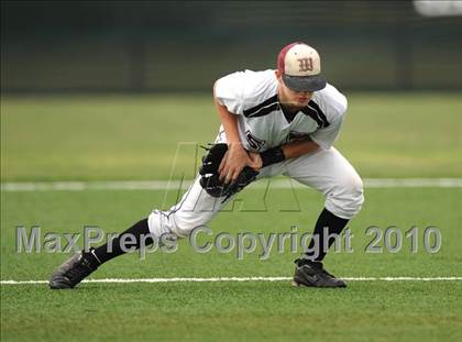 Thumbnail 2 in Midway vs Whitehouse (Texas 4A Region II Playoffs) photogallery.