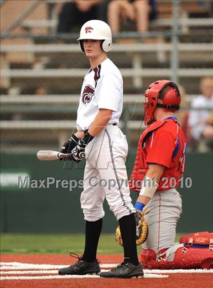 Thumbnail 2 in Midway vs Whitehouse (Texas 4A Region II Playoffs) photogallery.