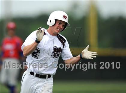 Thumbnail 2 in Midway vs Whitehouse (Texas 4A Region II Playoffs) photogallery.