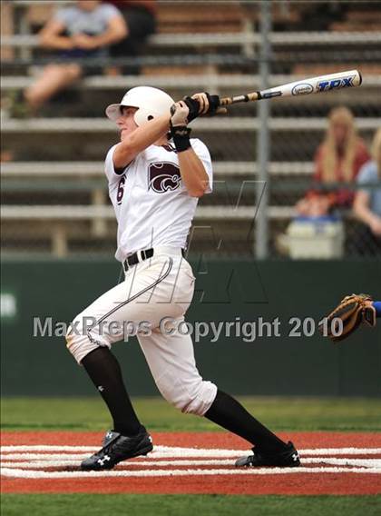 Thumbnail 2 in Midway vs Whitehouse (Texas 4A Region II Playoffs) photogallery.