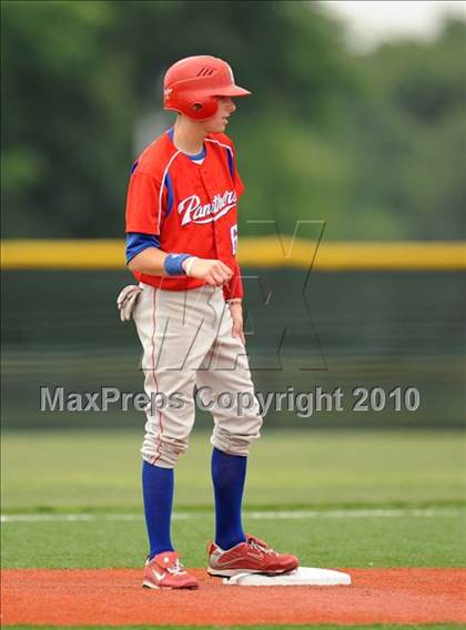 Thumbnail 1 in Midway vs Whitehouse (Texas 4A Region II Playoffs) photogallery.