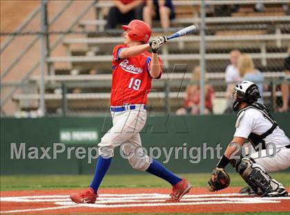 Thumbnail 3 in Midway vs Whitehouse (Texas 4A Region II Playoffs) photogallery.