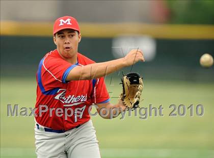 Thumbnail 3 in Midway vs Whitehouse (Texas 4A Region II Playoffs) photogallery.