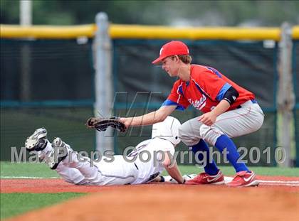Thumbnail 1 in Midway vs Whitehouse (Texas 4A Region II Playoffs) photogallery.