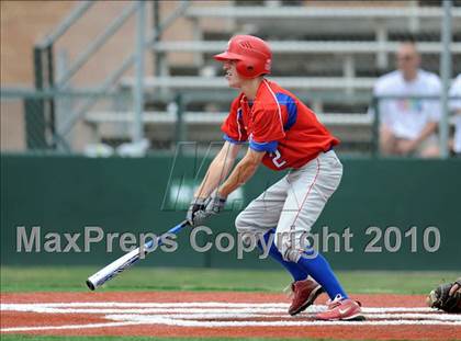 Thumbnail 2 in Midway vs Whitehouse (Texas 4A Region II Playoffs) photogallery.