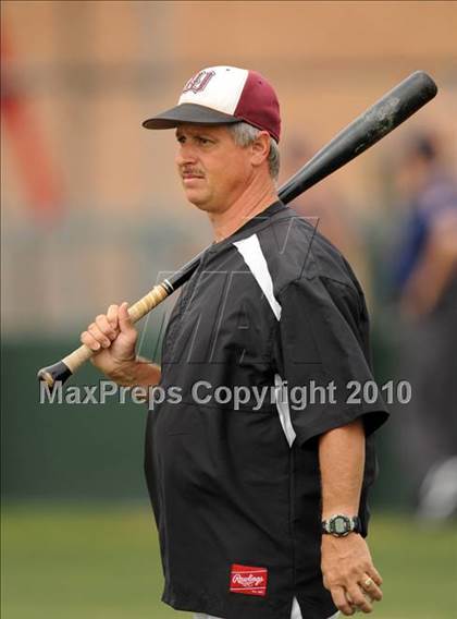 Thumbnail 1 in Midway vs Whitehouse (Texas 4A Region II Playoffs) photogallery.