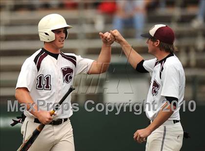Thumbnail 2 in Midway vs Whitehouse (Texas 4A Region II Playoffs) photogallery.