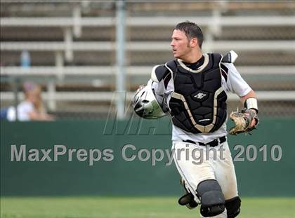 Thumbnail 1 in Midway vs Whitehouse (Texas 4A Region II Playoffs) photogallery.