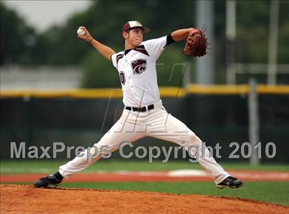 Thumbnail 1 in Midway vs Whitehouse (Texas 4A Region II Playoffs) photogallery.