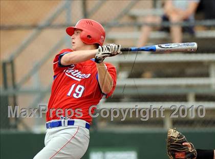 Thumbnail 1 in Midway vs Whitehouse (Texas 4A Region II Playoffs) photogallery.