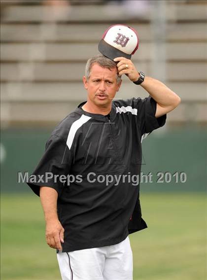 Thumbnail 3 in Midway vs Whitehouse (Texas 4A Region II Playoffs) photogallery.