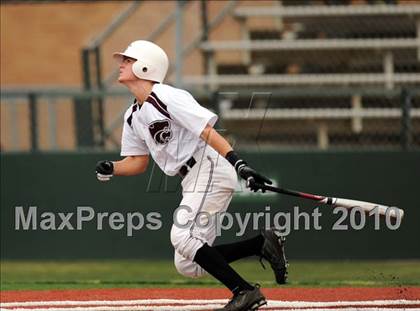 Thumbnail 2 in Midway vs Whitehouse (Texas 4A Region II Playoffs) photogallery.