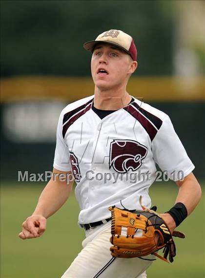 Thumbnail 2 in Midway vs Whitehouse (Texas 4A Region II Playoffs) photogallery.