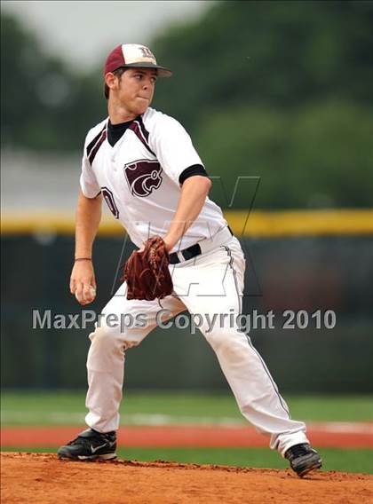 Thumbnail 1 in Midway vs Whitehouse (Texas 4A Region II Playoffs) photogallery.