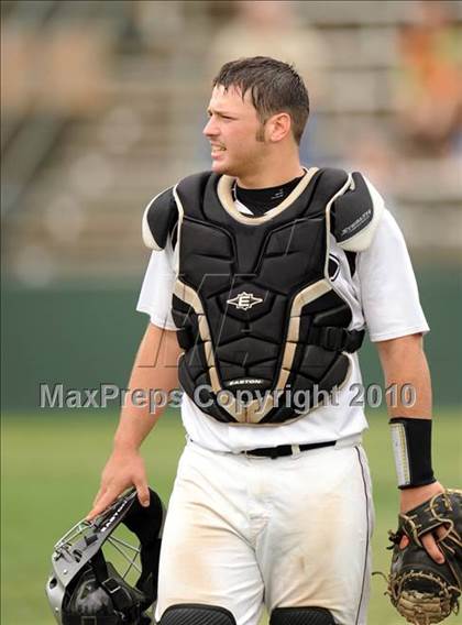 Thumbnail 3 in Midway vs Whitehouse (Texas 4A Region II Playoffs) photogallery.