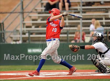 Thumbnail 2 in Midway vs Whitehouse (Texas 4A Region II Playoffs) photogallery.