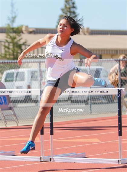 Thumbnail 1 in Sierra Foothill League Tri Meet photogallery.