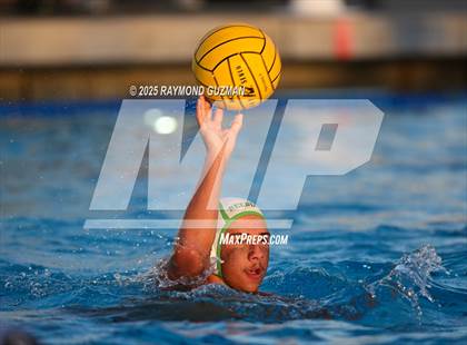 Thumbnail 1 in Reedley @ Clovis North photogallery.