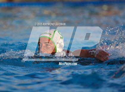 Thumbnail 1 in Reedley @ Clovis North photogallery.