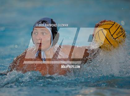 Thumbnail 1 in Reedley @ Clovis North photogallery.