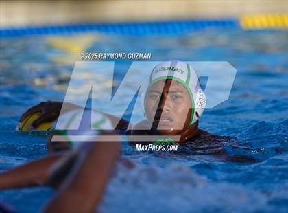 Thumbnail 1 in Reedley @ Clovis North photogallery.