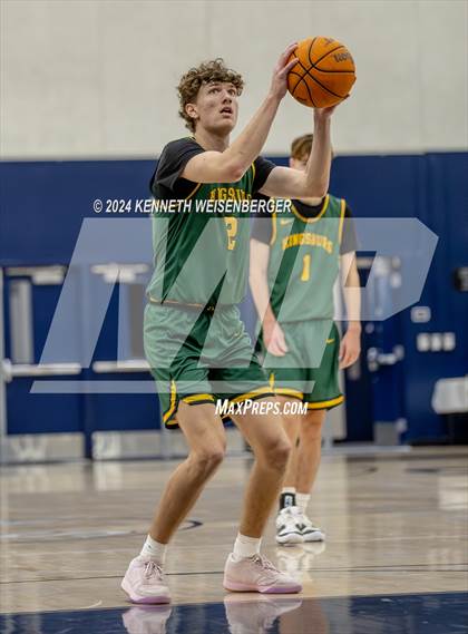 Thumbnail 2 in North vs. Kingsburg photogallery.