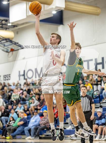 Thumbnail 2 in North vs. Kingsburg photogallery.