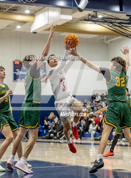 Thumbnail 2 in North vs. Kingsburg photogallery.