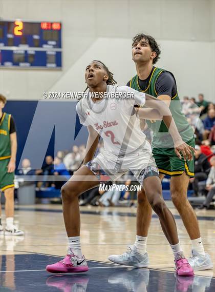 Thumbnail 3 in North vs. Kingsburg photogallery.