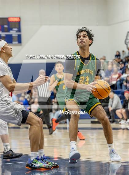 Thumbnail 3 in North vs. Kingsburg photogallery.