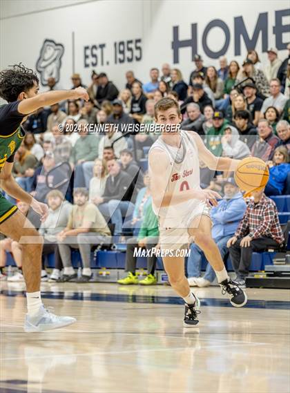Thumbnail 1 in North vs. Kingsburg photogallery.