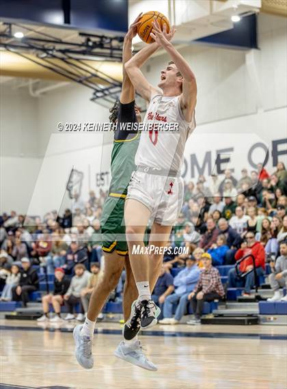 Thumbnail 3 in North vs. Kingsburg photogallery.