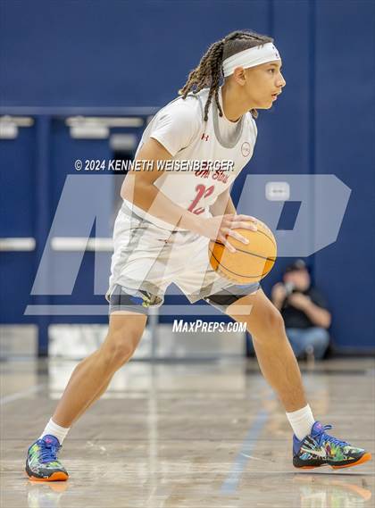 Thumbnail 3 in North vs. Kingsburg photogallery.