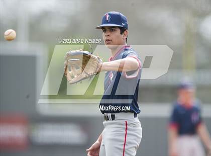 Thumbnail 1 in Central Catholic @ E.D. White photogallery.