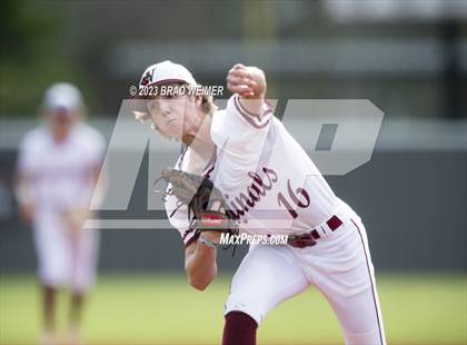 Thumbnail 3 in Central Catholic @ E.D. White photogallery.